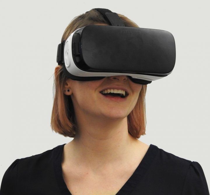 Virtuell realityglasögon